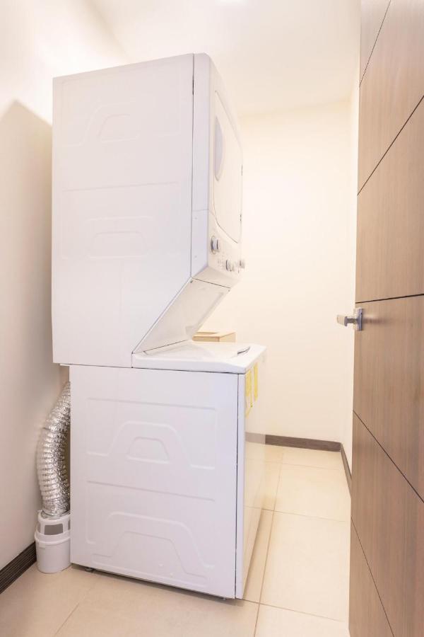 Boulevard Park Apto #27 - 2Bdrm - Selena Segura Heredia Zewnętrze zdjęcie